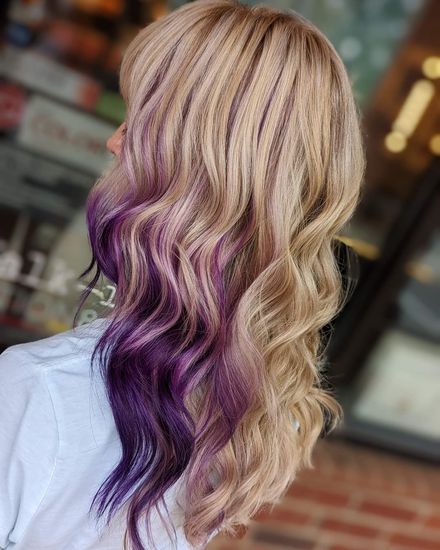 Vivid color result at The COLORbar